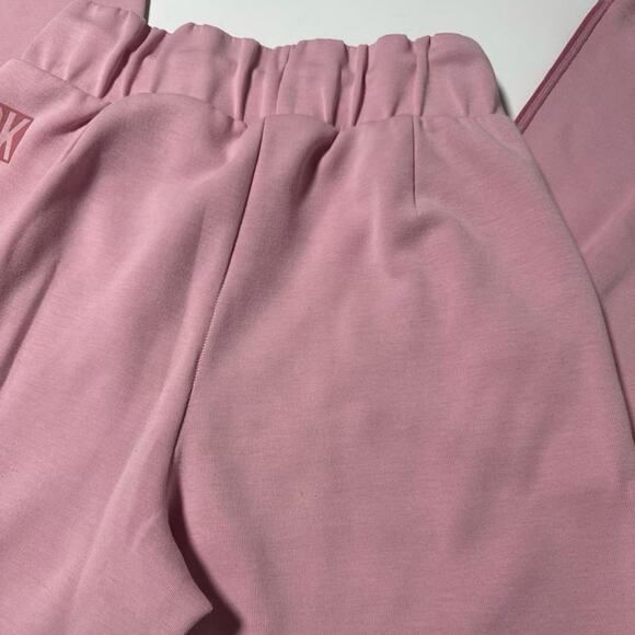 Gymshark Sweatpants - Picture 6 of 7